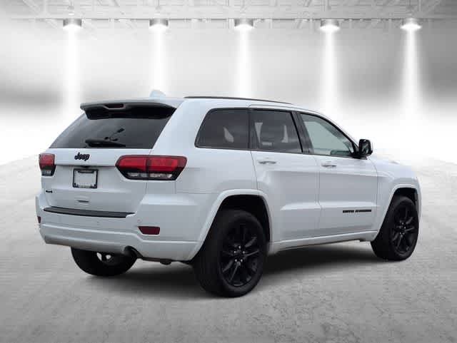 Thumbnail: 2021 Jeep Grand Cherokee - 8