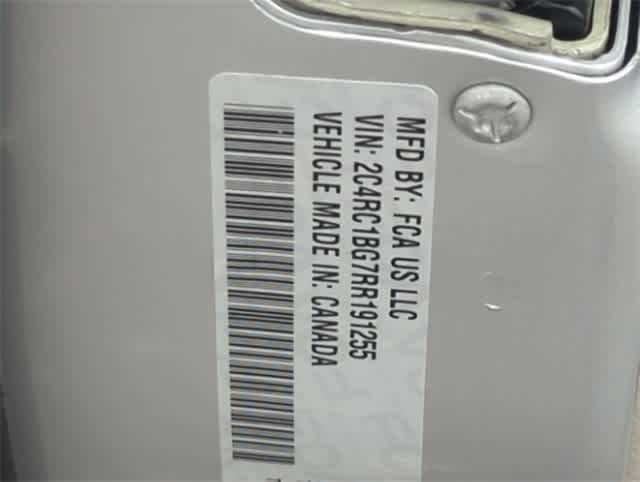 Thumbnail: 2024 Chrysler Pacifica - 37