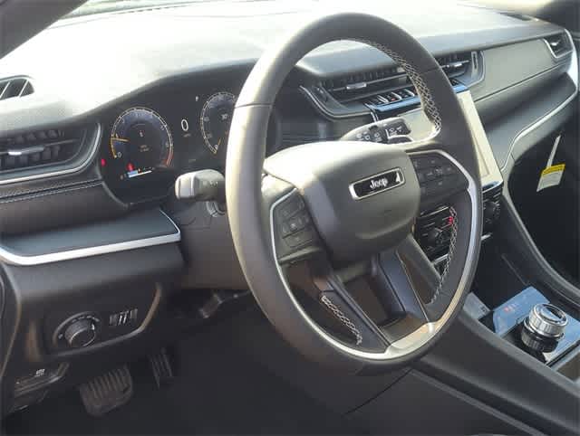 Thumbnail: 2025 Jeep Grand Cherokee L - 10