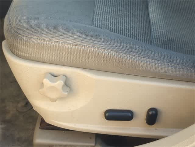 Thumbnail: 2012 Ford Fusion - 17