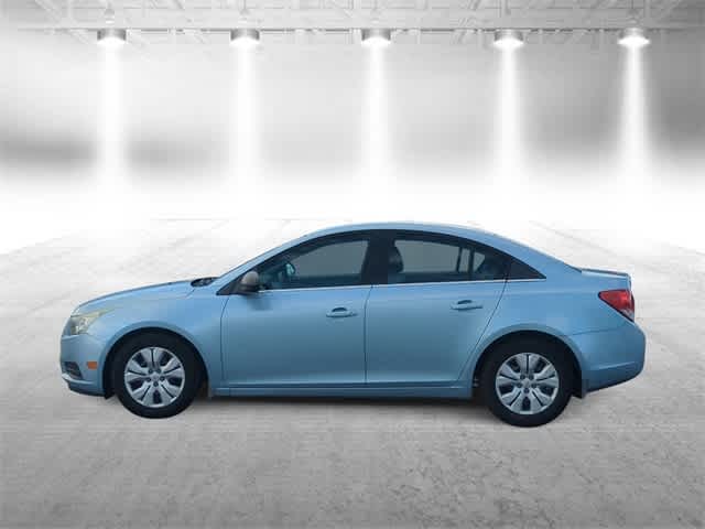 Thumbnail: 2012 Chevrolet Cruze - 5