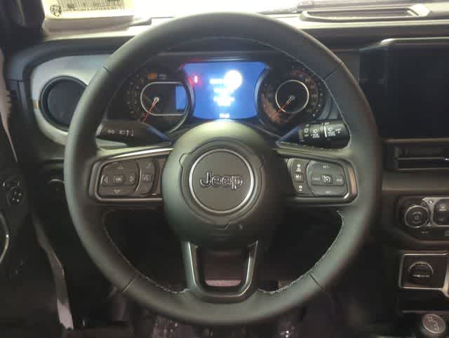 Thumbnail: 2026 Jeep Wrangler - 22