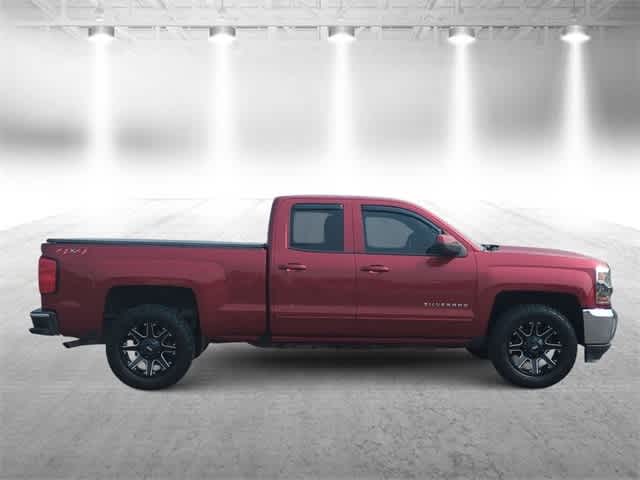 2018 Chevrolet Silverado 1500 LT 9