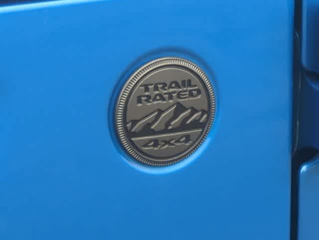 Thumbnail: 2022 Jeep Gladiator - 13