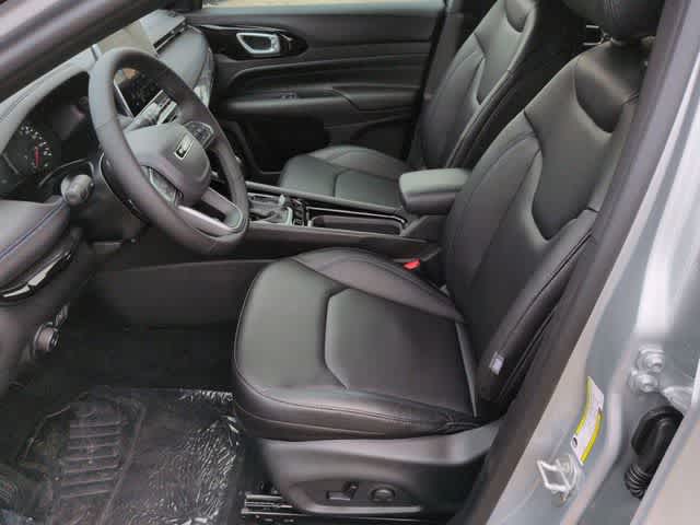 Thumbnail: 2026 Jeep Compass - 17