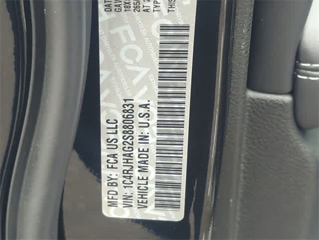 Thumbnail: 2025 Jeep Grand Cherokee - 37