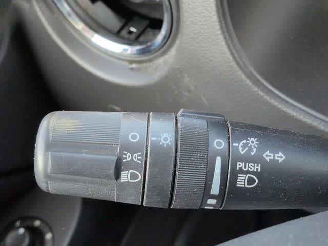 Thumbnail: 2010 Jeep Patriot - 24