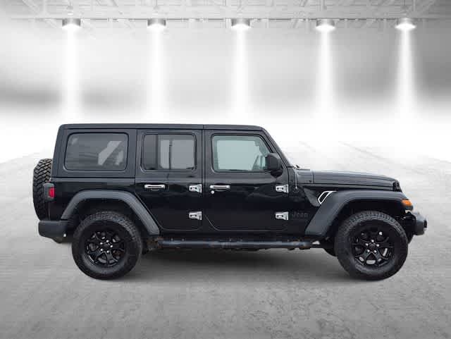 Thumbnail: 2021 Jeep Wrangler - 9