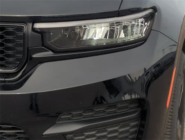 Thumbnail: 2025 Jeep Grand Cherokee - 11