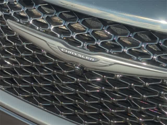 Thumbnail: 2026 Chrysler Pacifica - 12