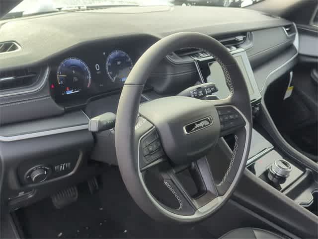 Thumbnail: 2025 Jeep Grand Cherokee L - 10