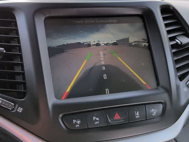 Thumbnail: 2014 Jeep Cherokee - 31