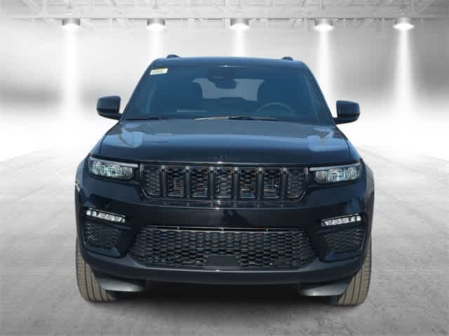 Thumbnail: 2025 Jeep Grand Cherokee - 3