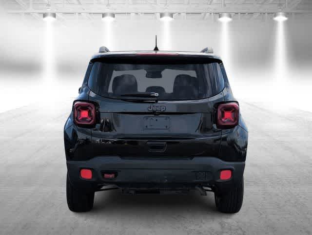 Thumbnail: 2019 Jeep Renegade - 7