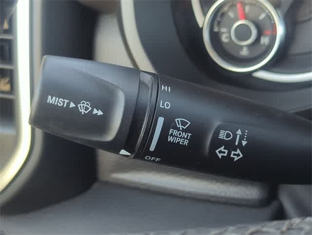 Thumbnail: 2025 RAM 1500 - 26