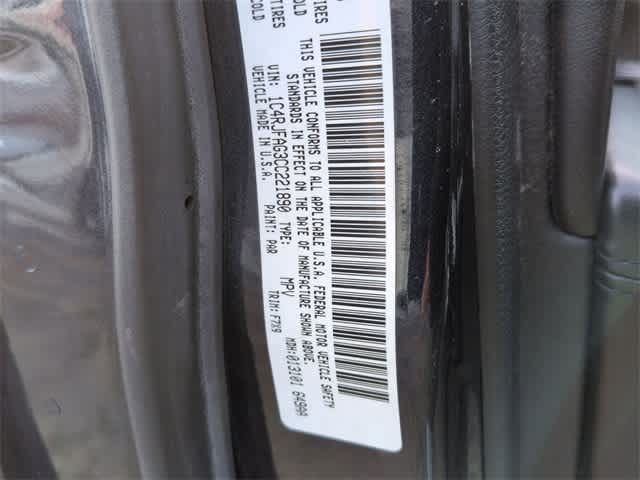 Thumbnail: 2012 Jeep Grand Cherokee - 32