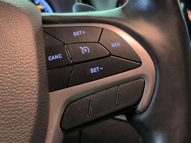 Thumbnail: 2020 Jeep Grand Cherokee - 26