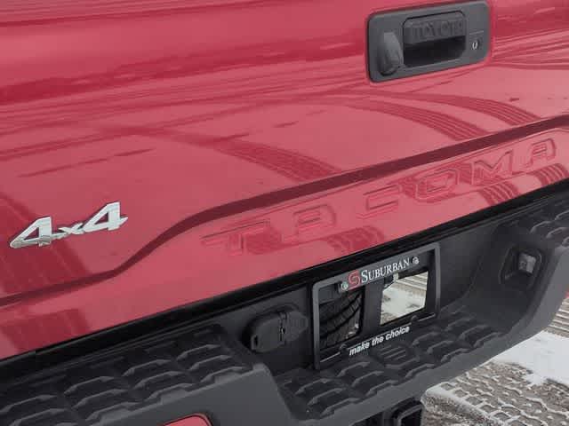 Thumbnail: 2021 Toyota Tacoma - 13
