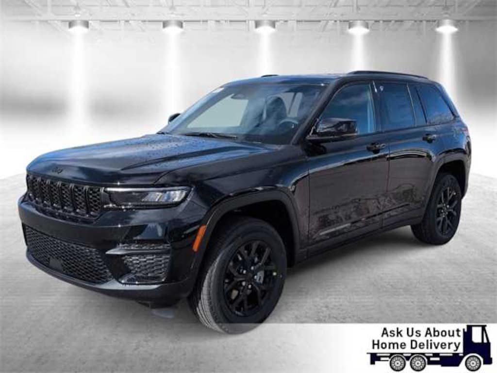 New 2025 Jeep Grand Cherokee Laredo Sport Utility