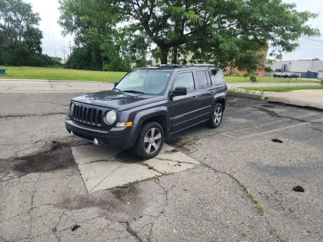 Thumbnail: 2016 Jeep Patriot - 27
