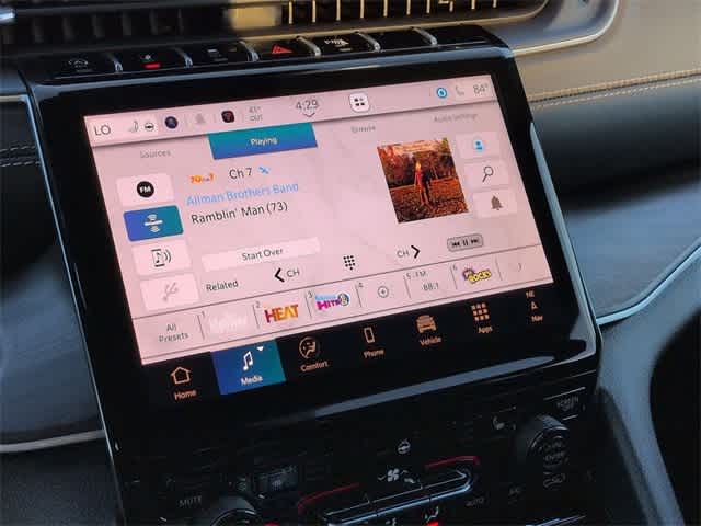 Thumbnail: 2025 Jeep Grand Cherokee - 28