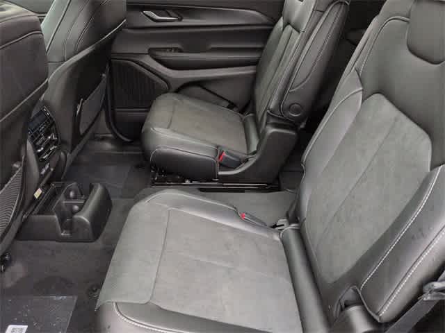 Thumbnail: 2025 Jeep Grand Cherokee L - 20