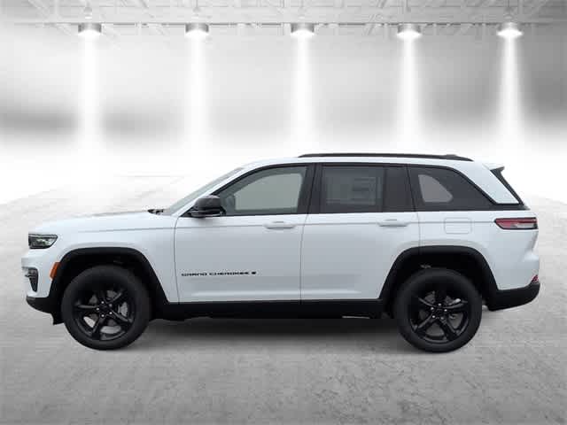 Thumbnail: 2025 Jeep Grand Cherokee - 5