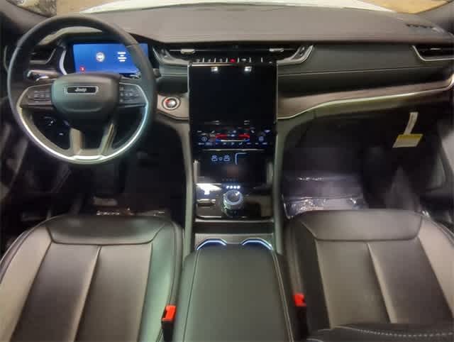 Thumbnail: 2025 Jeep Grand Cherokee - 15