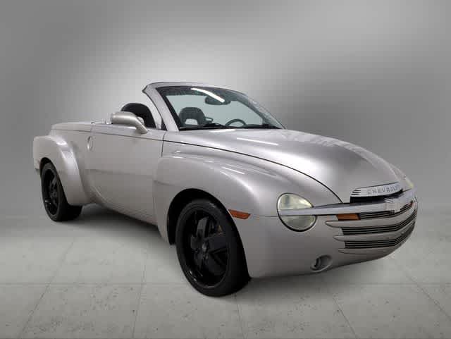 Thumbnail: 2005 Chevrolet SSR - 2