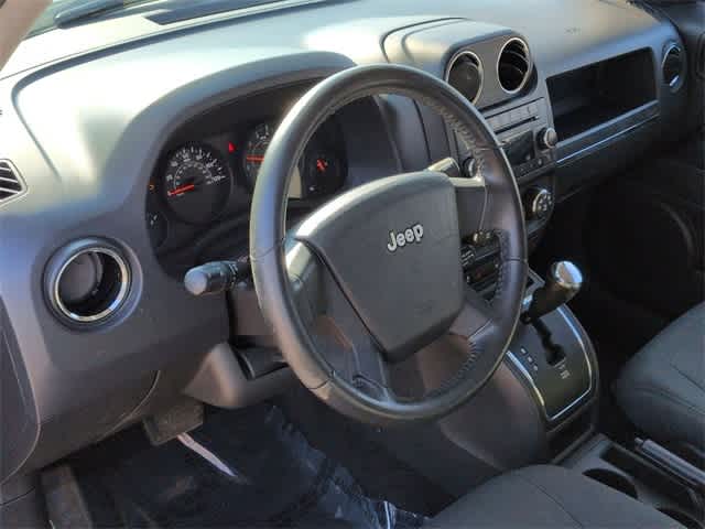 Thumbnail: 2010 Jeep Patriot - 10