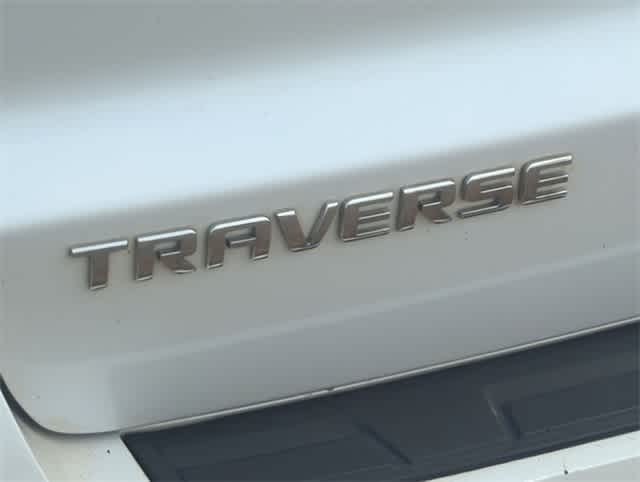 Thumbnail: 2017 Chevrolet Traverse - 13