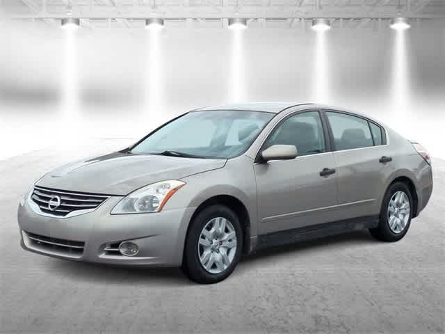 Thumbnail: 2012 Nissan Altima - 4