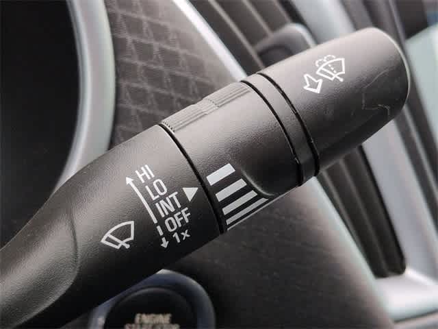 Thumbnail: 2023 Chevrolet Malibu - 25