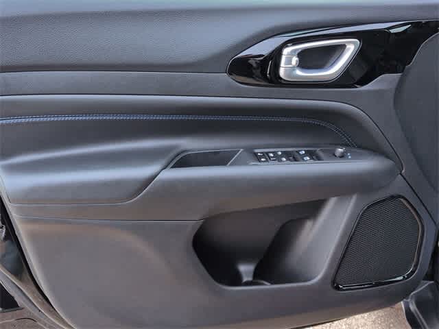 Thumbnail: 2026 Jeep Compass - 10