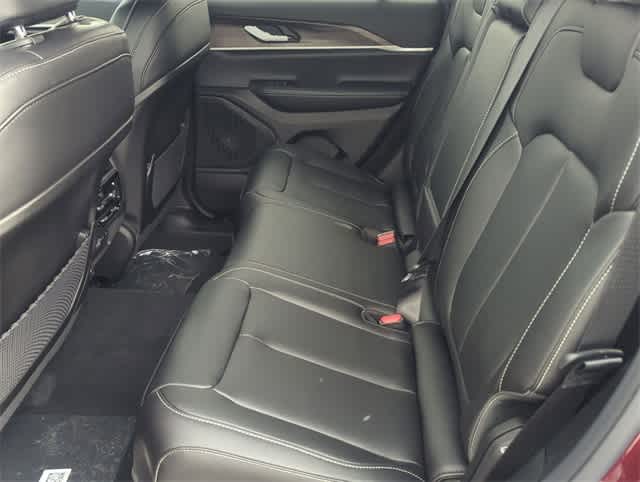 Thumbnail: 2025 Jeep Grand Cherokee - 20