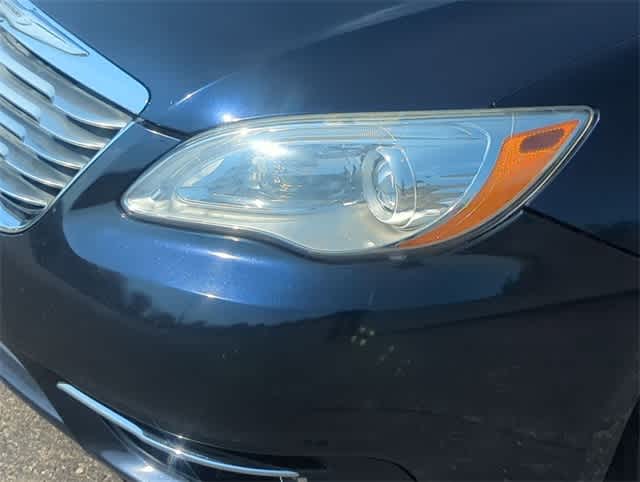 Thumbnail: 2012 Chrysler 200 - 11