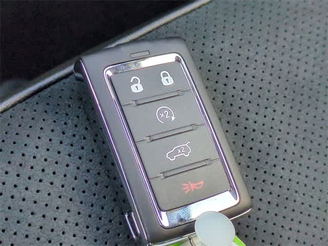 Thumbnail: 2025 Jeep Grand Cherokee - 35