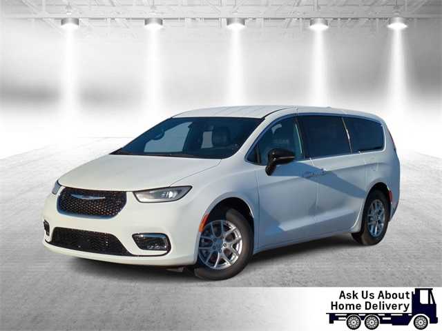 Thumbnail: 2026 Chrysler Pacifica - 1