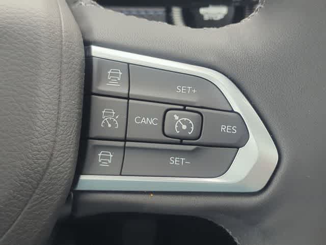 Thumbnail: 2025 Jeep Compass - 27