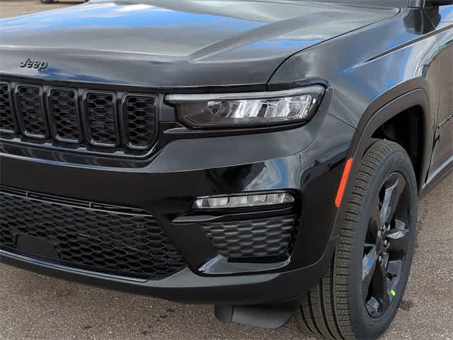 Thumbnail: 2025 Jeep Grand Cherokee - 11