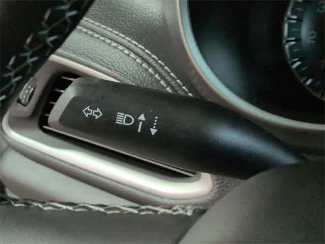 Thumbnail: 2026 Chrysler Pacifica - 29