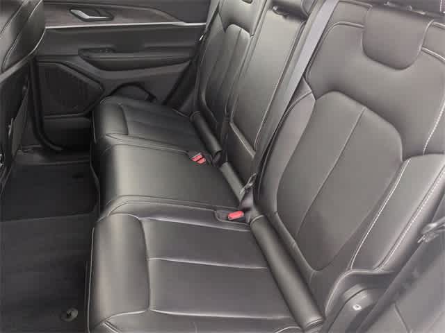 Thumbnail: 2023 Jeep Grand Cherokee - 19