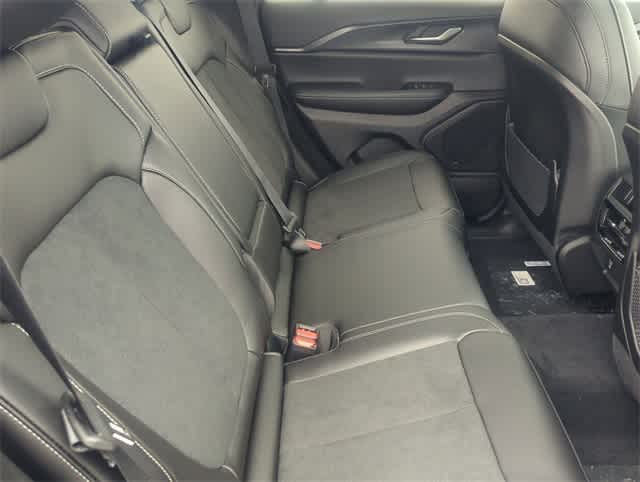 Thumbnail: 2025 Jeep Grand Cherokee - 21