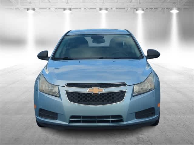 Thumbnail: 2012 Chevrolet Cruze - 3