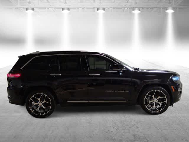 Thumbnail: 2023 Jeep Grand Cherokee - 9