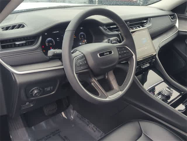 Thumbnail: 2023 Jeep Grand Cherokee L - 10
