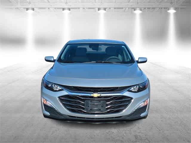 Thumbnail: 2020 Chevrolet Malibu - 3