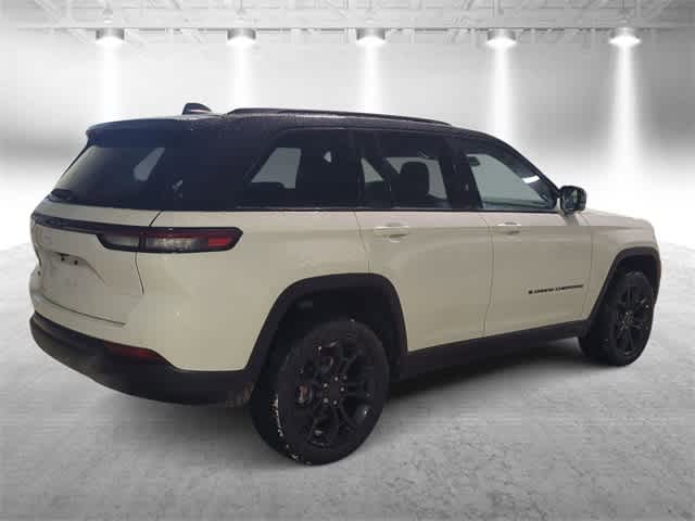 Thumbnail: 2025 Jeep Grand Cherokee - 8