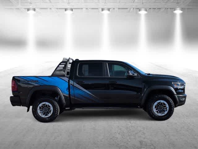 Thumbnail: 2025 RAM 1500 - 9