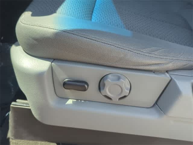 Thumbnail: 2014 Ford F-150 - 17